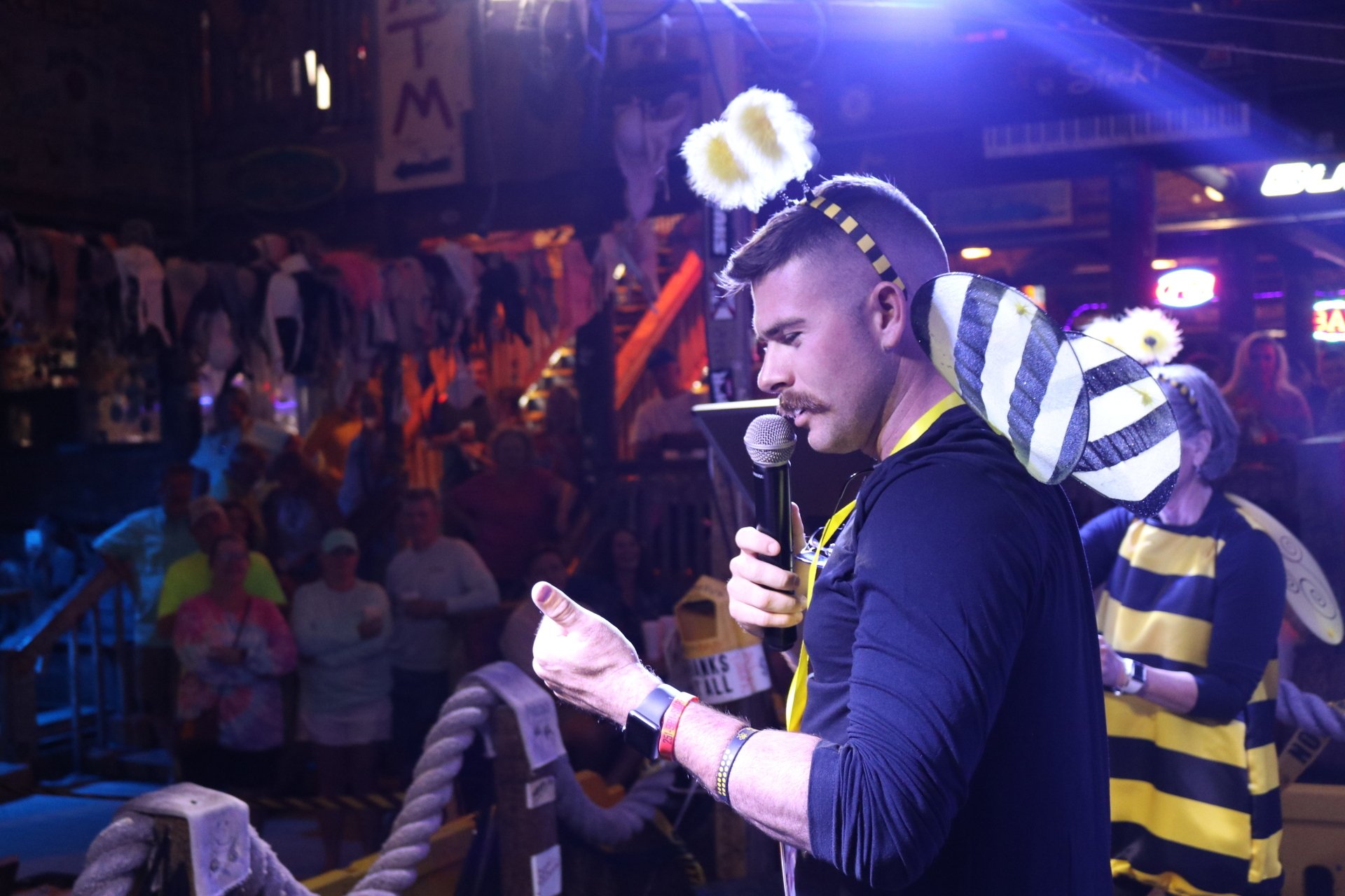 FLORA-BAMA BOOZY BEE CONTEST