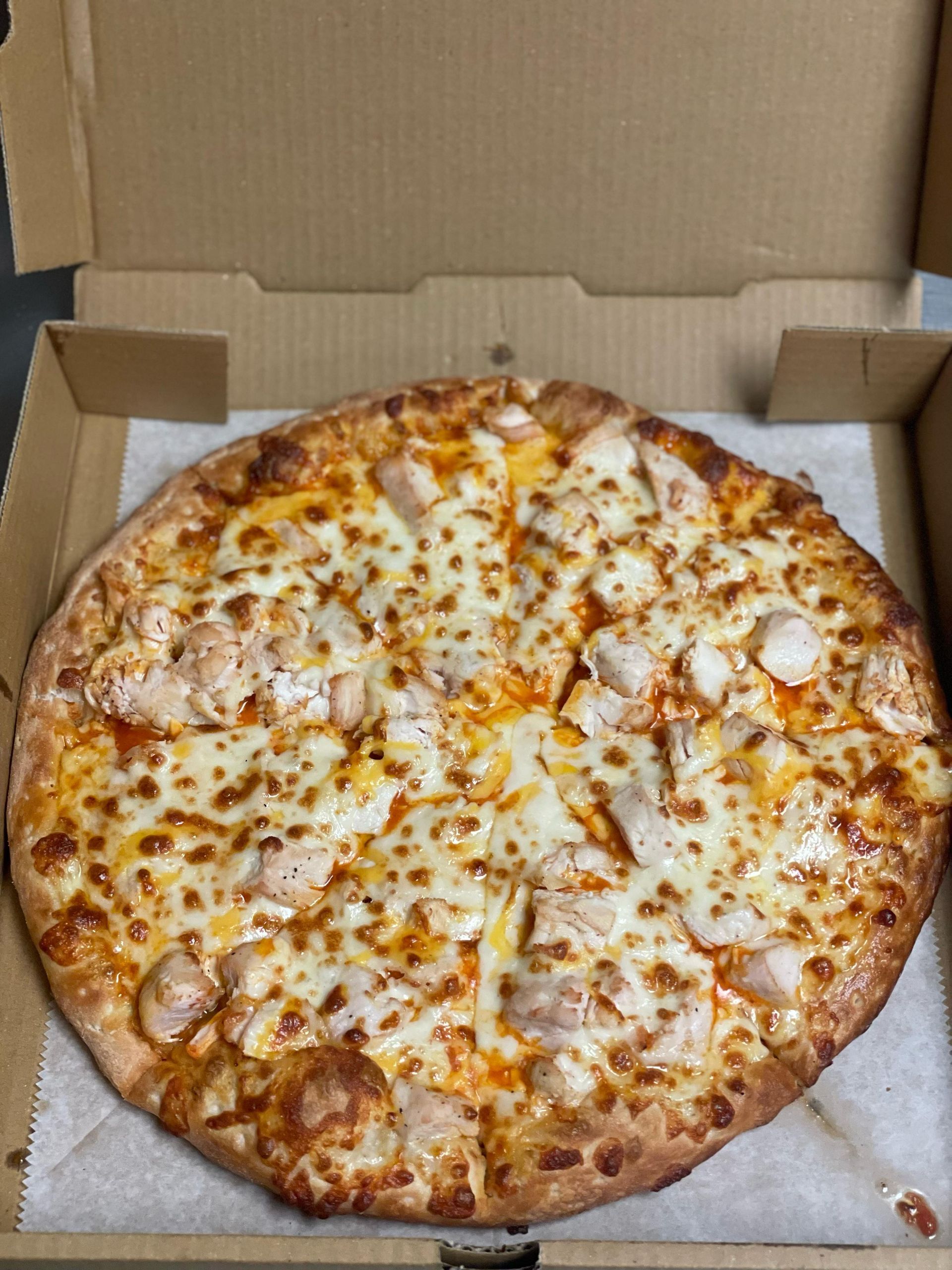 Rialto Pizza lunch special: Chicken wings, fries, and soda for $13.99, Monday 11 AM-3 PM.