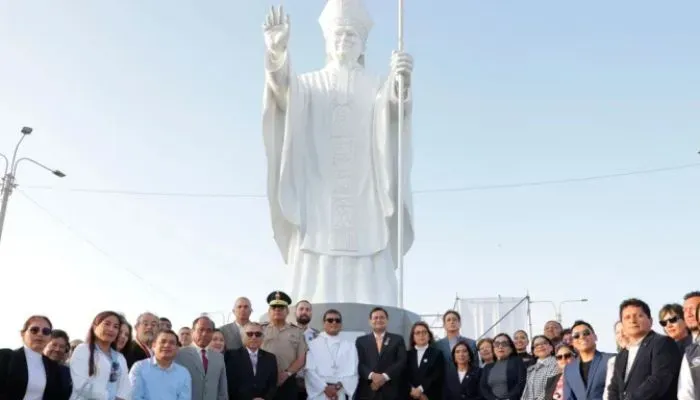 Estatua papa