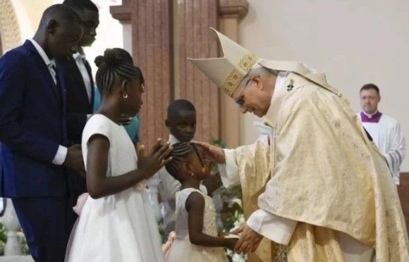 Papa en África