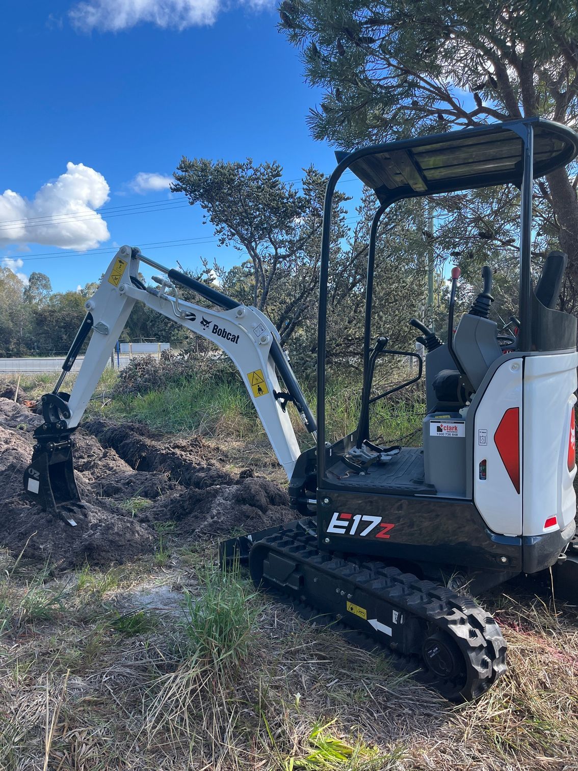 Wet hire excavation services