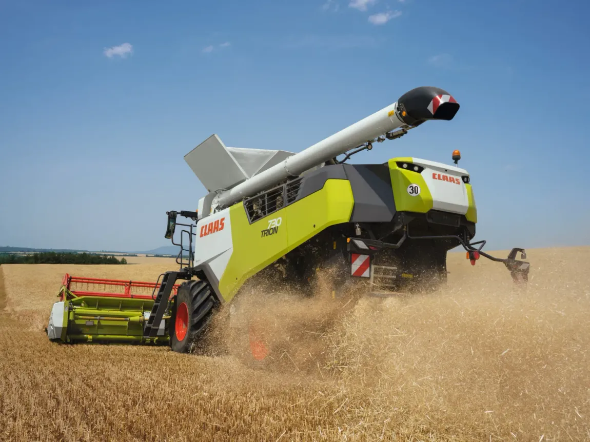 Mietitrebbia TRION 700