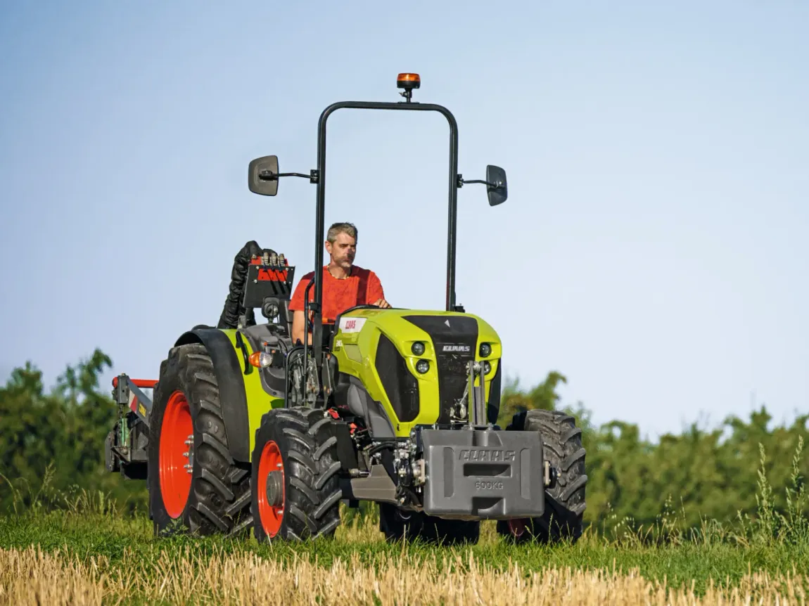 Trattore NEXOS 2 Trend