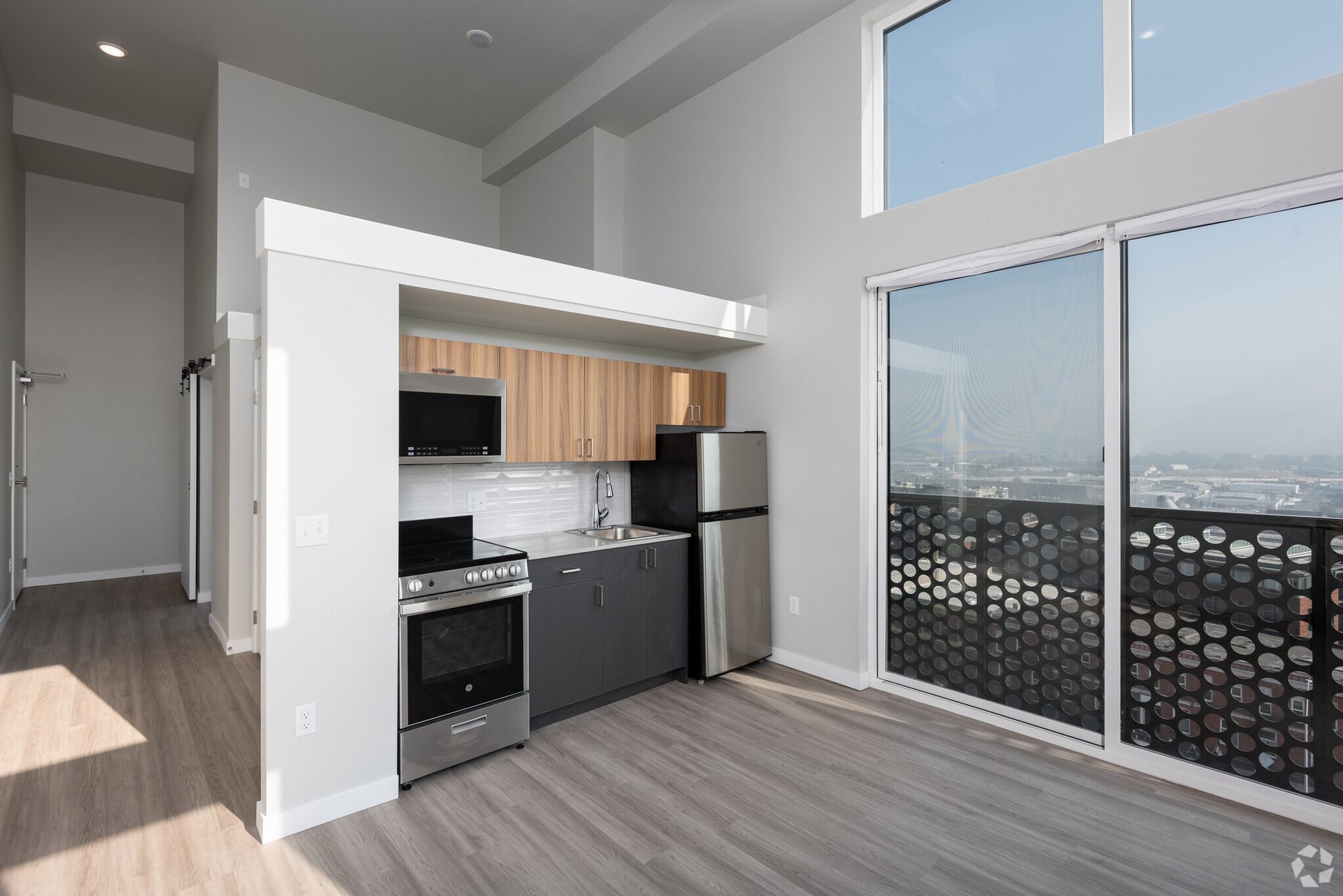 penthouse kitchen