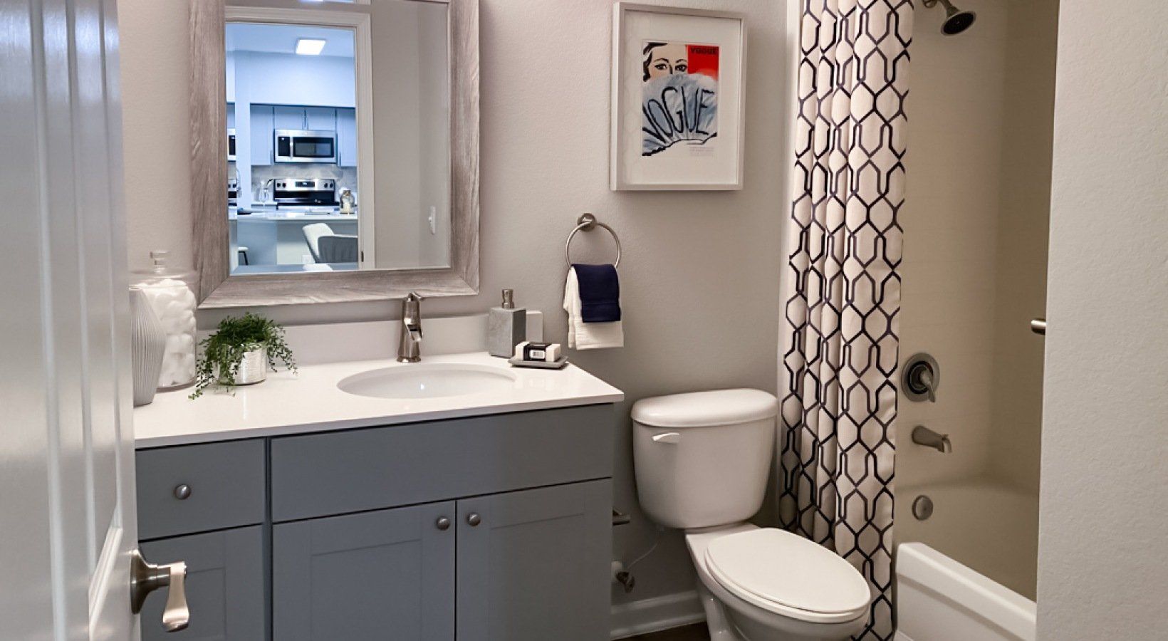 Lake Shadow Condominiums bathroom