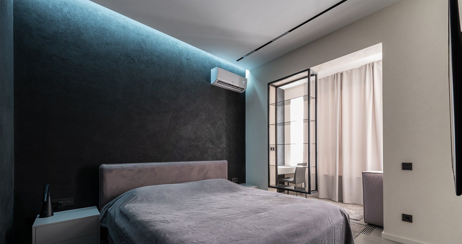 Bedroom With Air Conditioner