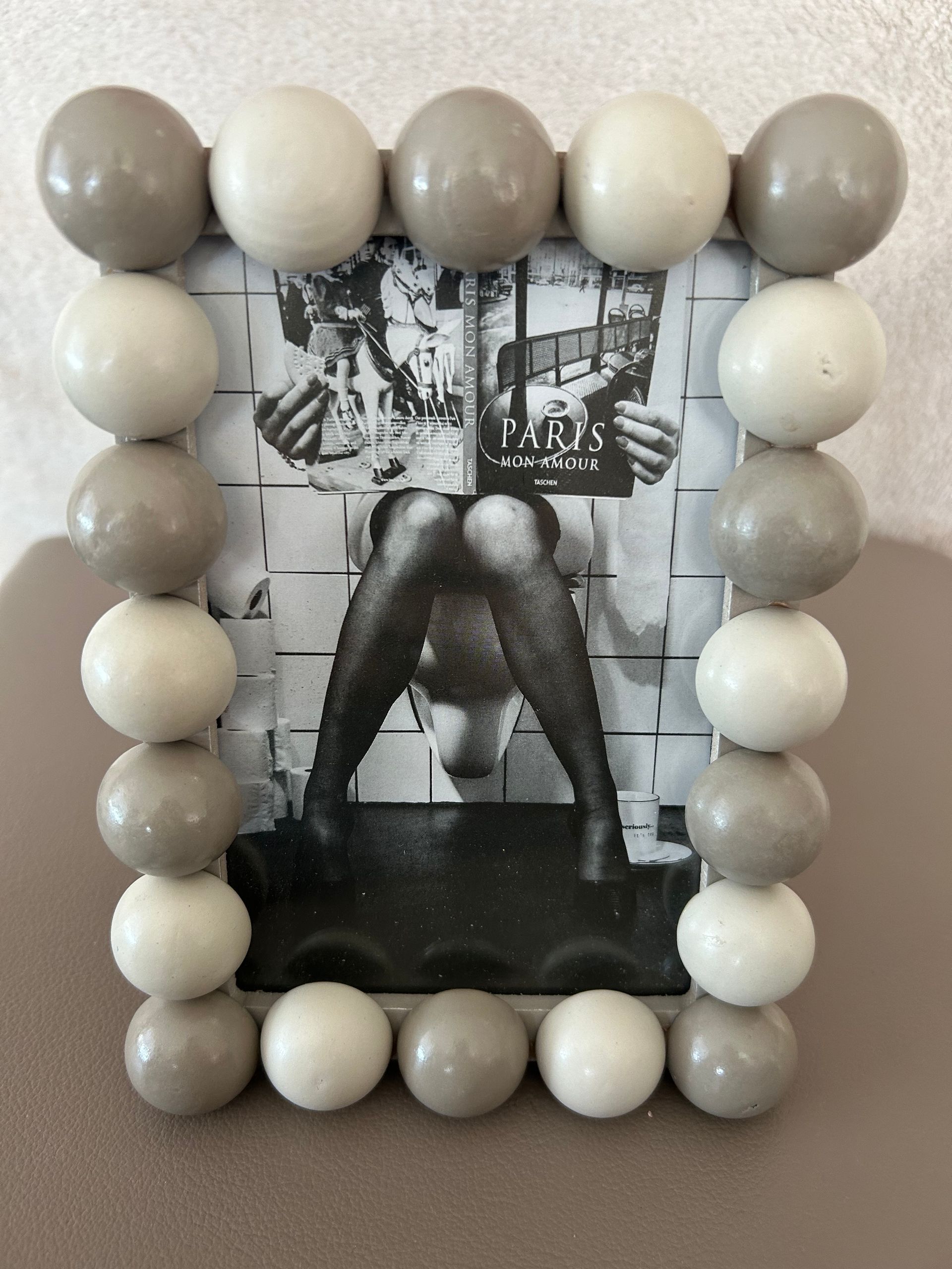 Grijs-witfotolijstje van hout