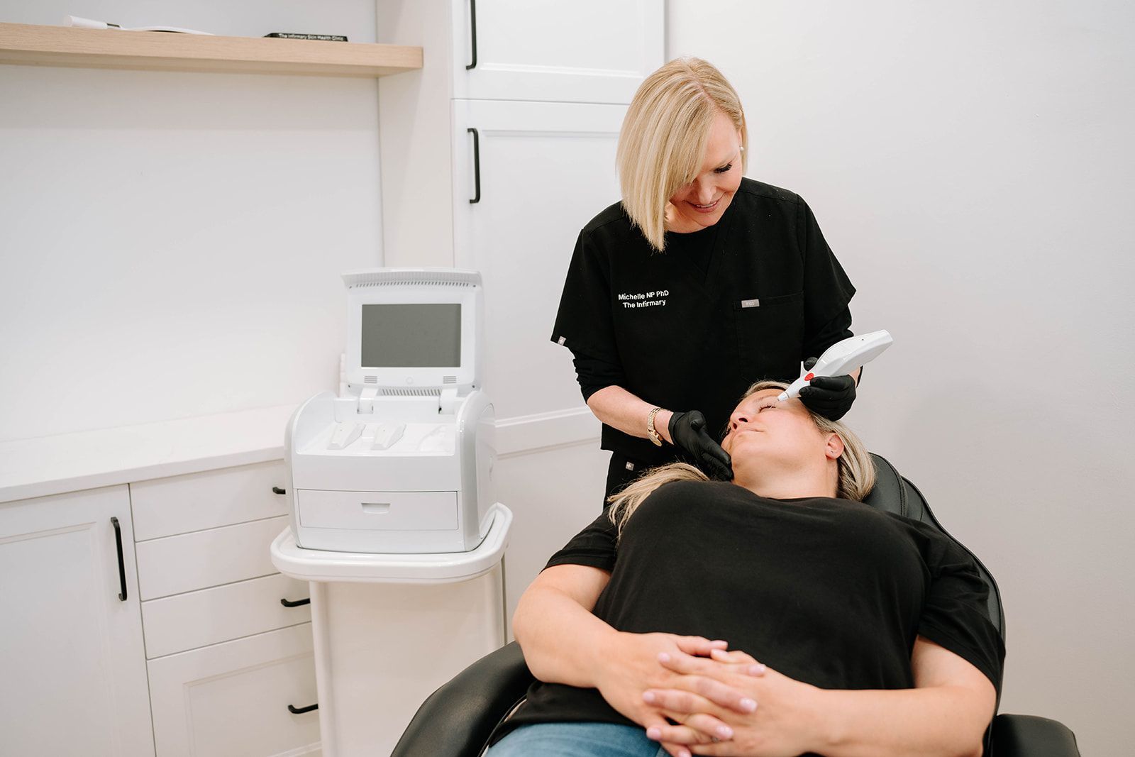 Nurse practitioner at med clinic in Stittsville