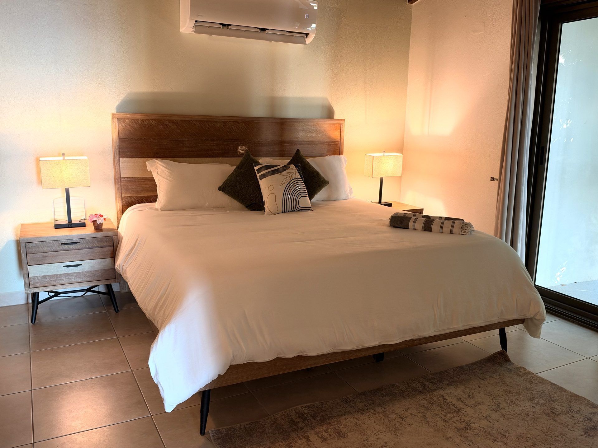 Suite bedroom