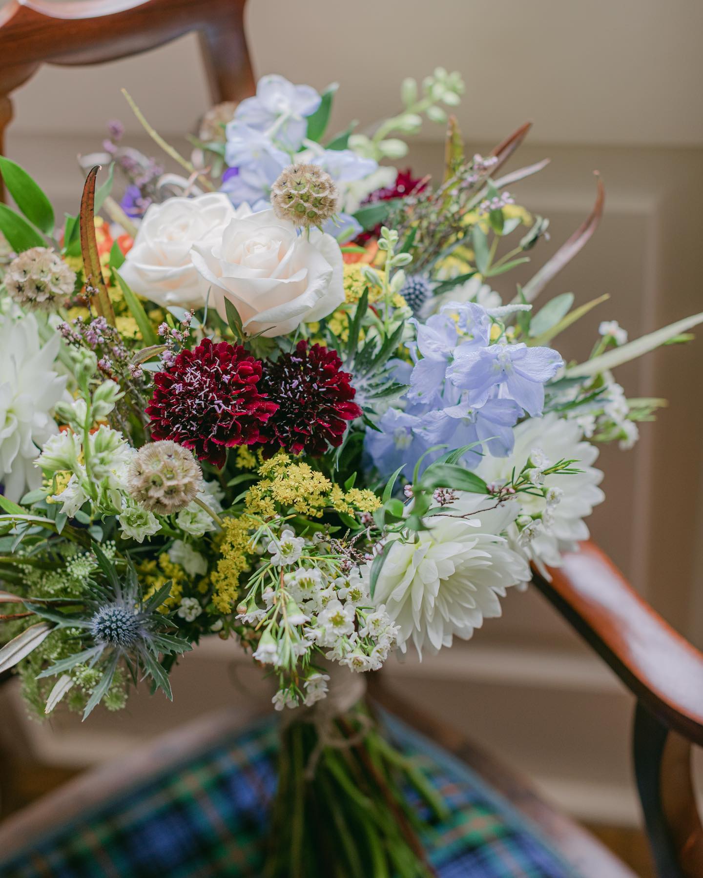 Beautiful bespoke wedding flowers created by Rachel's Country Flowers in the Scottish Highlands. Tain, Skibo, Dornoch, Inverness, Seaboard Villages. Bridal bouquets, arches, bridesmaids bouquets, buttonholes, venue flowers, milk churns, church flowers, top table flowers, Dornoch cathedral flowers, ceremony flowers, hair flowers