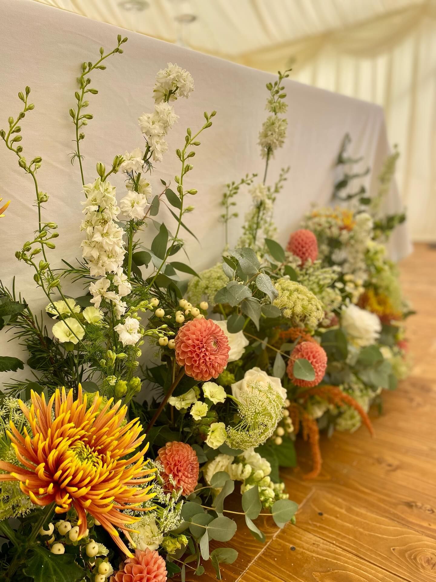 Wedding Florist in Edderton, Ross-Shire in the Scottish Highlands. Bespoke bridal bouquets, bridesmaids bouquets, buttonholes, wedding hair flowers, wedding venue flowers, church flowers, flower wands, wedding ceremony flowers, guest table flowers and top table flowers. Tain, Fearn, Balintore, Seaboard Villages, Portmahomack, Inverness, Dingwall, Dornoch, Rosehall, Ardgay, Bonar Bridge, Skibo