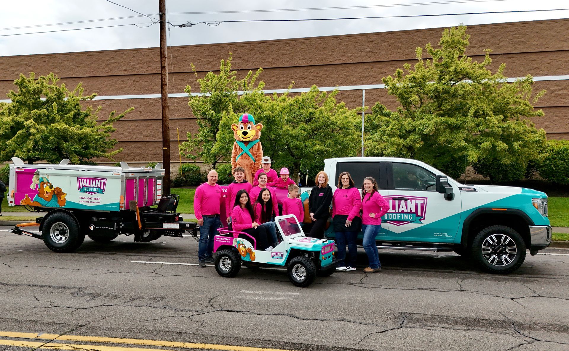 Valiant Roofing has a team of 50+ roofing professionals serving Battle Ground, WA with roof inspections, roof repairs, emergency leak response, and full roof replacements built for Pacific Northwest rain, wind, moss, and debris. Based at 108 SE 124th Ave STE 8, Vancouver, WA 98684, we deliver clean job sites, clear scopes, and photo documentation so you know exactly what’s happening on your roof.