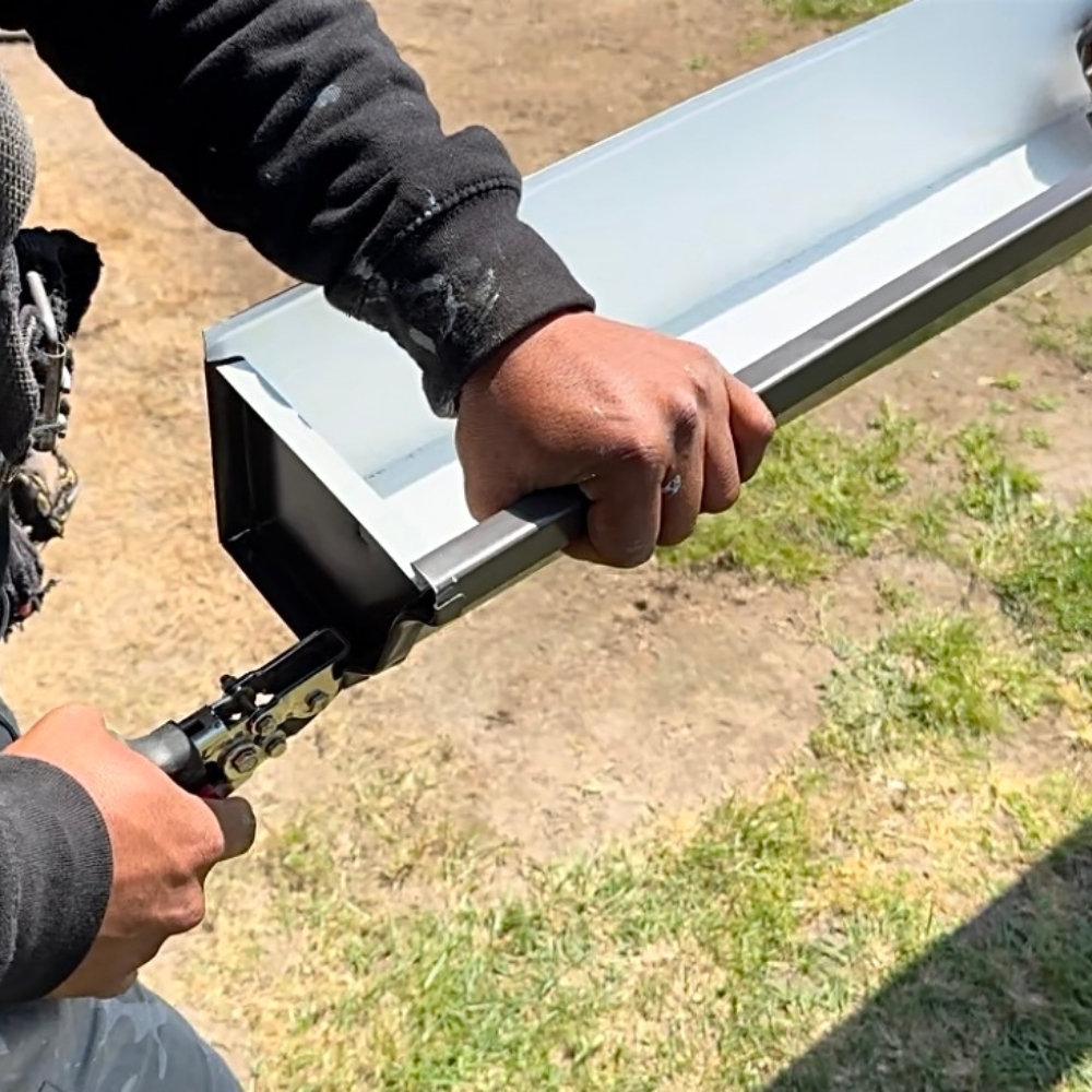Are you looking for a gutter contractor? Valiant Roofing provides professional gutter installation, gutter replacement, repairs, and leaf guard systems with free estimates. Serving Vancouver, WA and Portland, OR with fast, reliable service. Call 360-345-3546 to schedule your gutter quote.