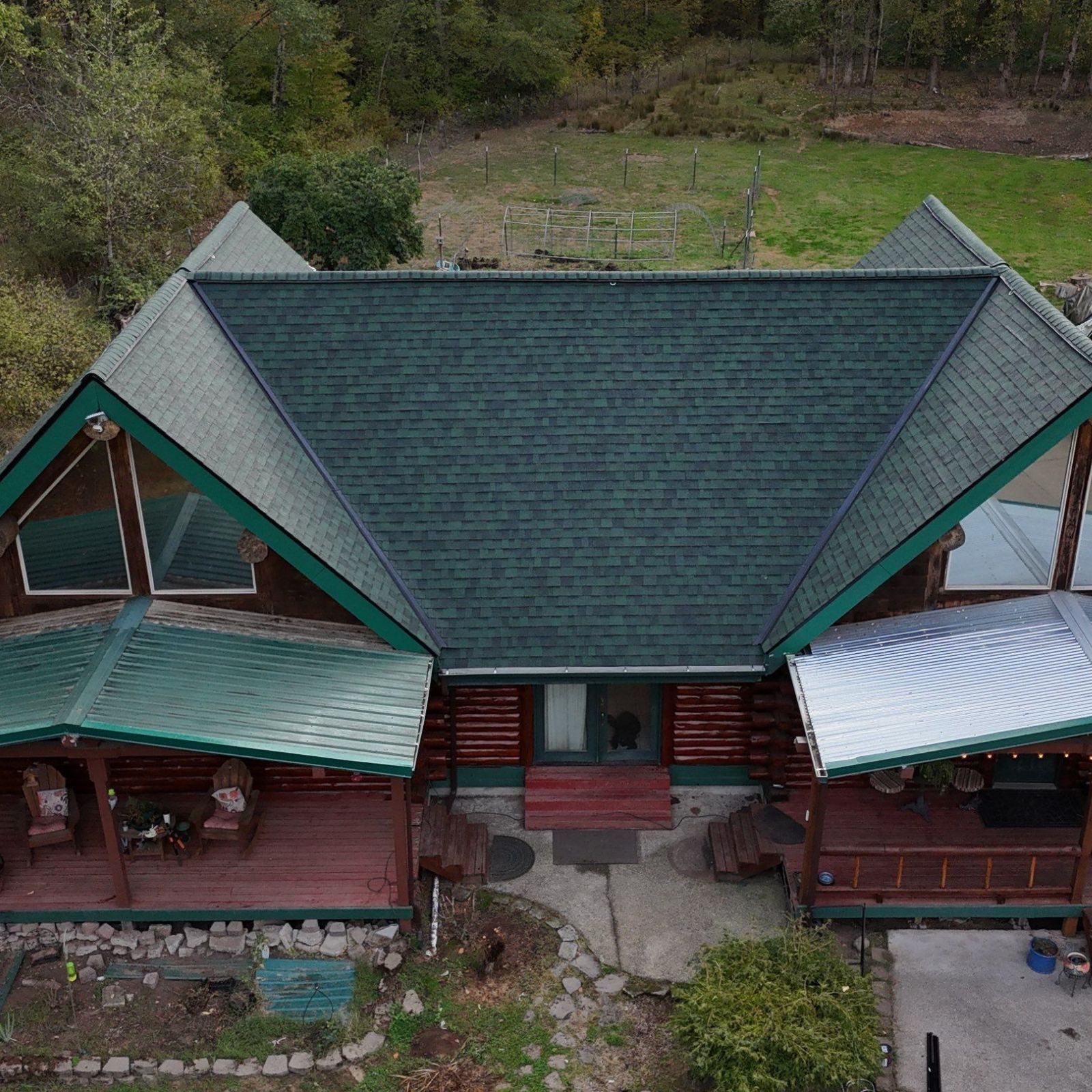 Best Time to Replace a Roof in Cherry Grove, WA
Spring and fall are the ideal windows for a roof replacement in Cherry Grove, WA, with April through May and September through October offering the most consistent weather across Clark County. Temperatures stay mild, rainfall eases up, and Valiant Roofing crews work steadily through full tear-off and install. Summer is workable but hot, slowing crew pace through the long peak season. Winter from late November through early March turns difficult, since cold temperatures and frequent rain stretch scheduling and timelines. A leaking roof should not wait for a perfect season, but Cherry Grove homeowners booking a winter replacement should plan for added time on the calendar to absorb weather-driven delays during the install.
108 SE 124th Ave Suite 8, Vancouver, WA 98684
https://www.valiantroofing.com/locations/vancouver-wa