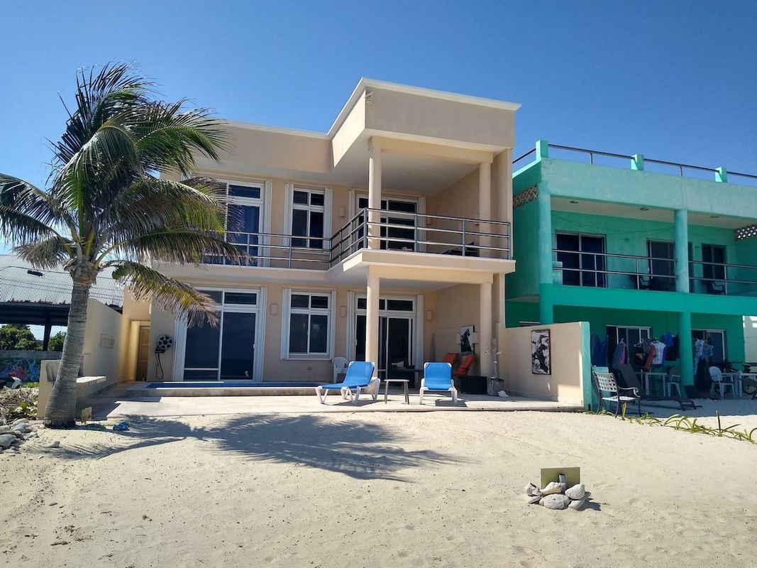 Isla Mujeres Beach Homes