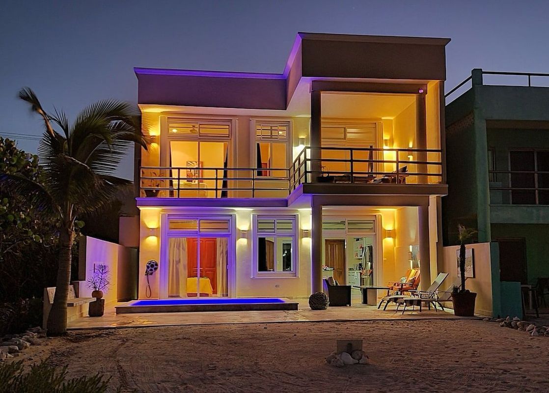 Isla Mujeres Beach Homes