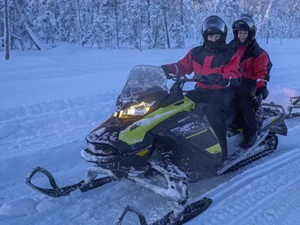 twin snowmobile