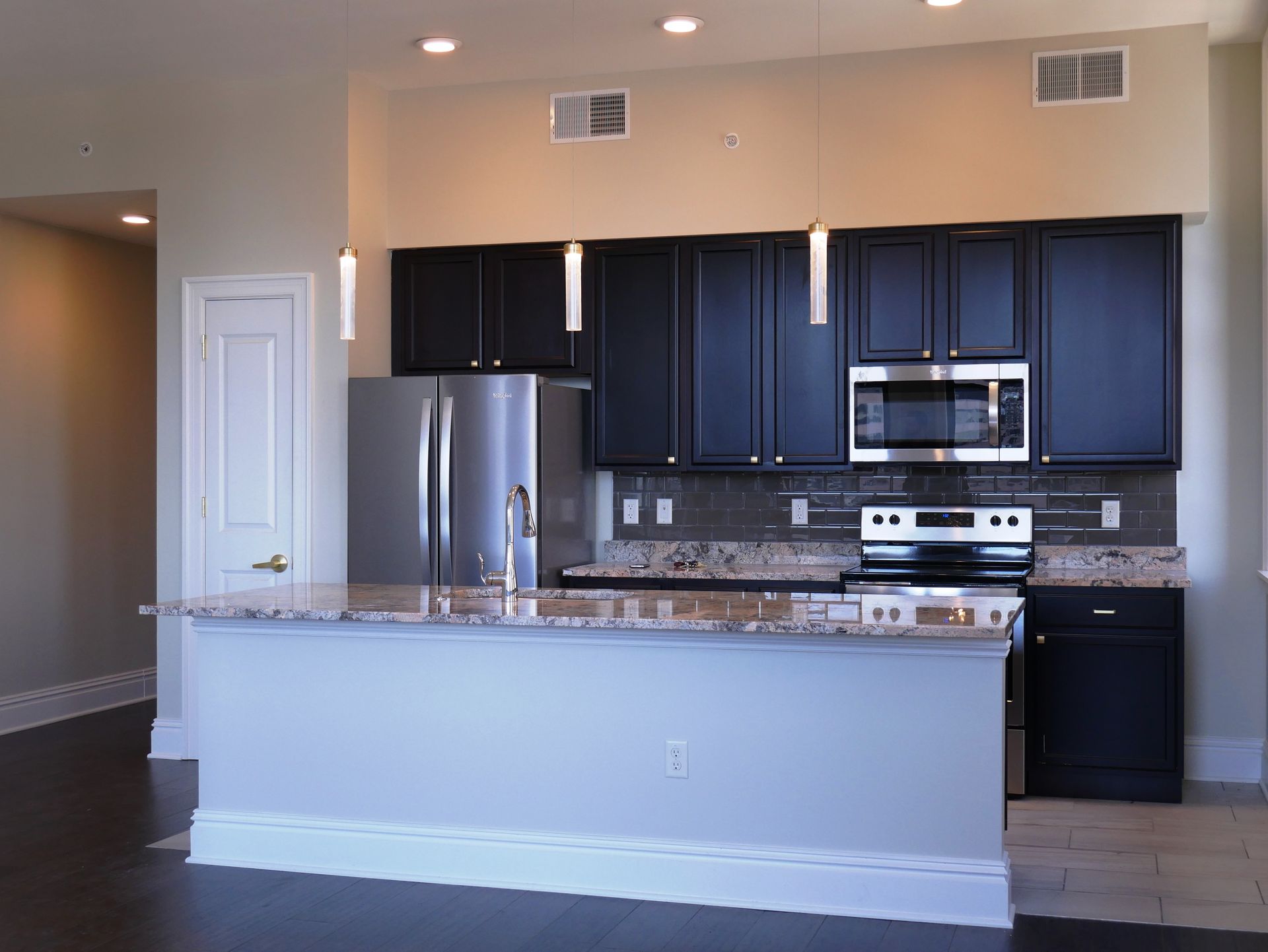 Property - Image 4