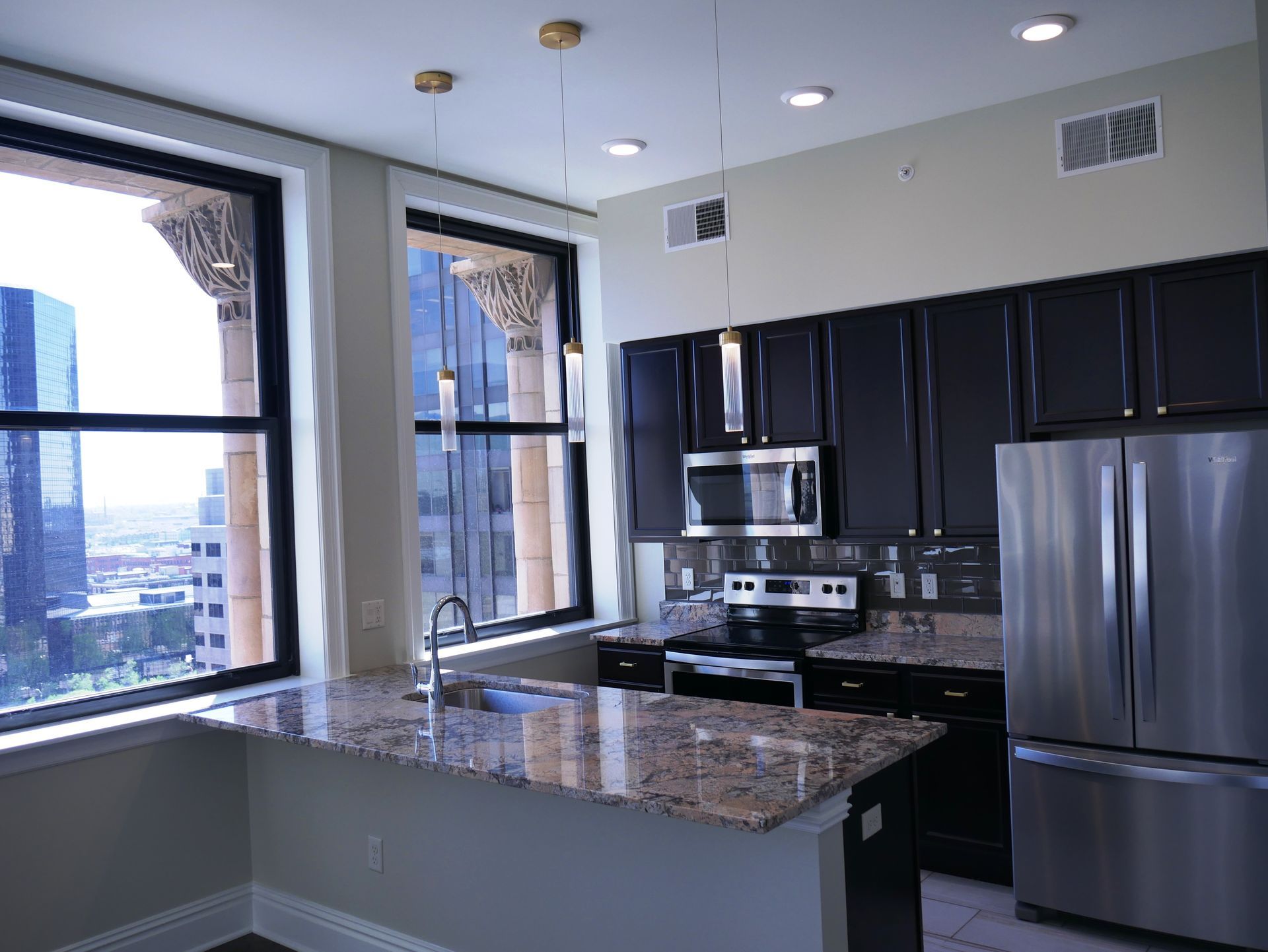 Property - Image 8