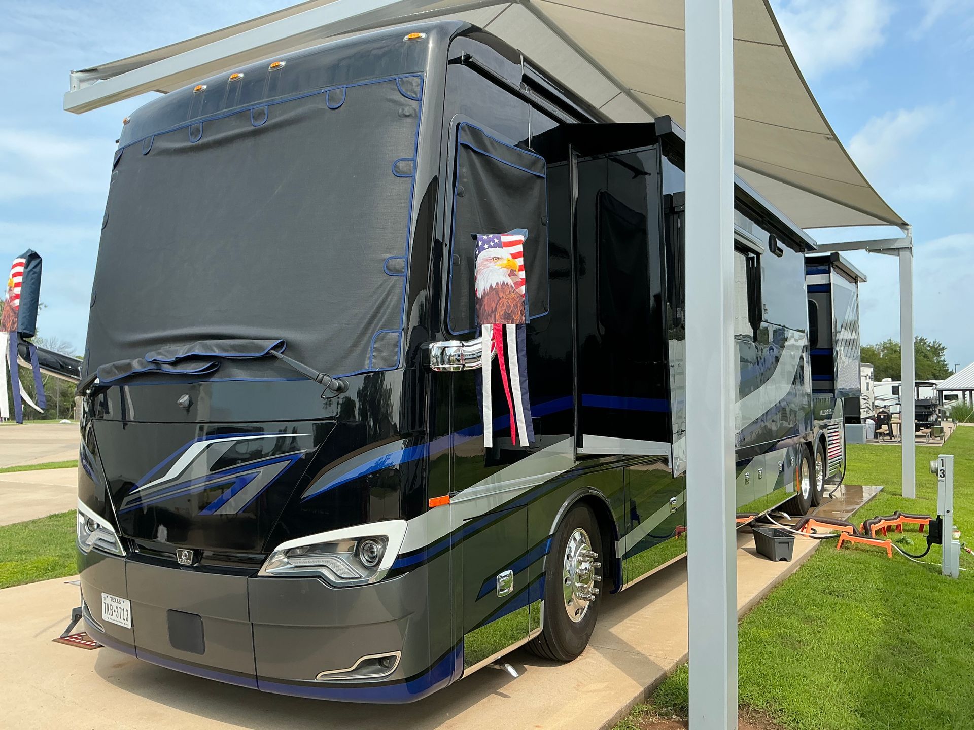 Mobile RV Repair Gallery Photo | Candid RV