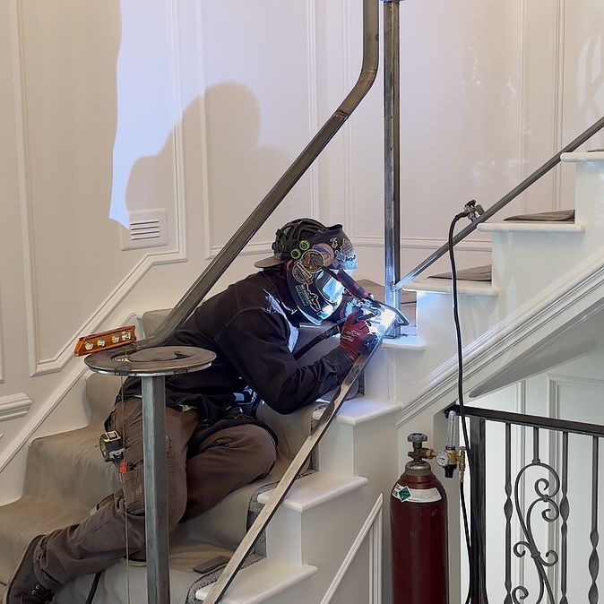 Hardwood floor installers sometimes don't have the expertise or tools required to assemble beautiful skills.