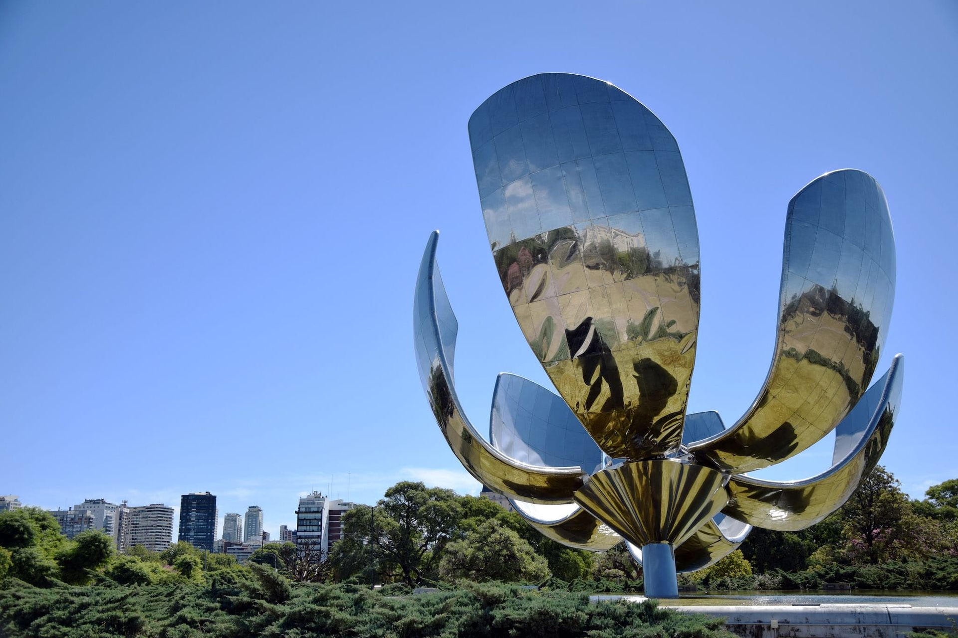 Floralis Genérica en buenos aires