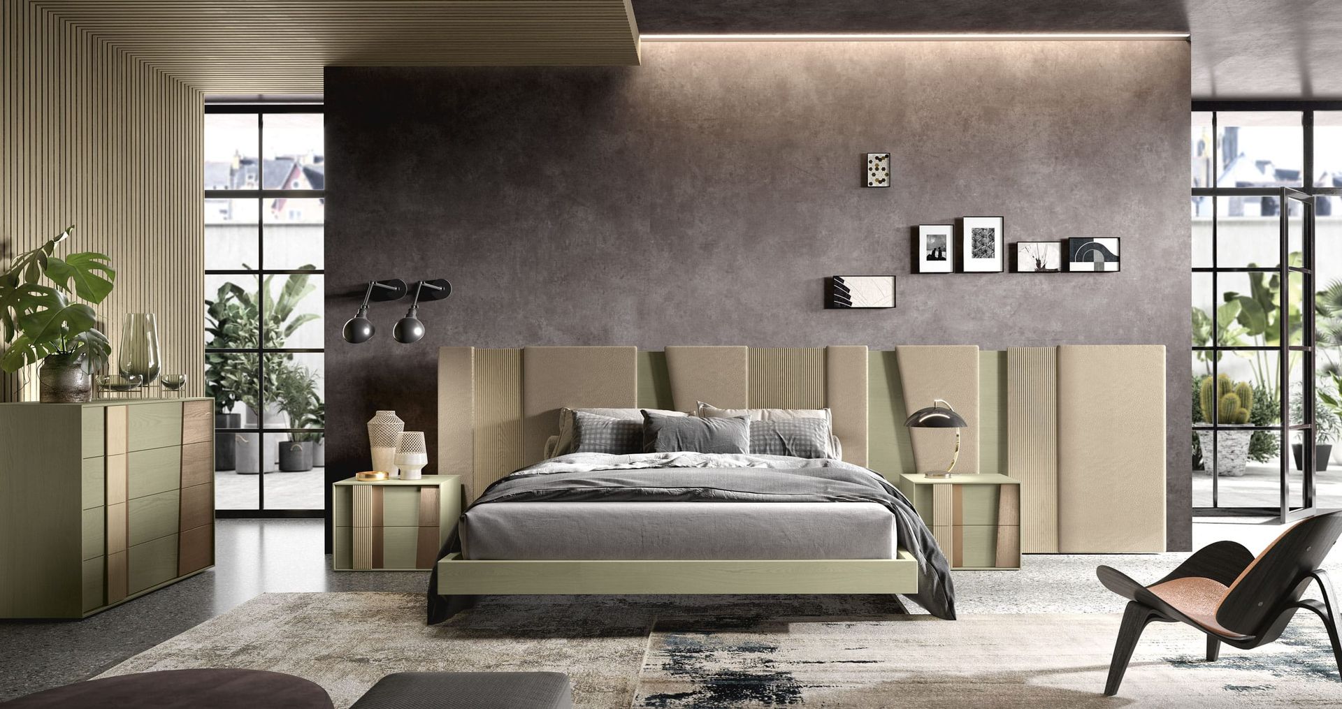 Camera da letto moderna con letto, comodini, cassettiera, sedia e ampie finestre; colori tenui.