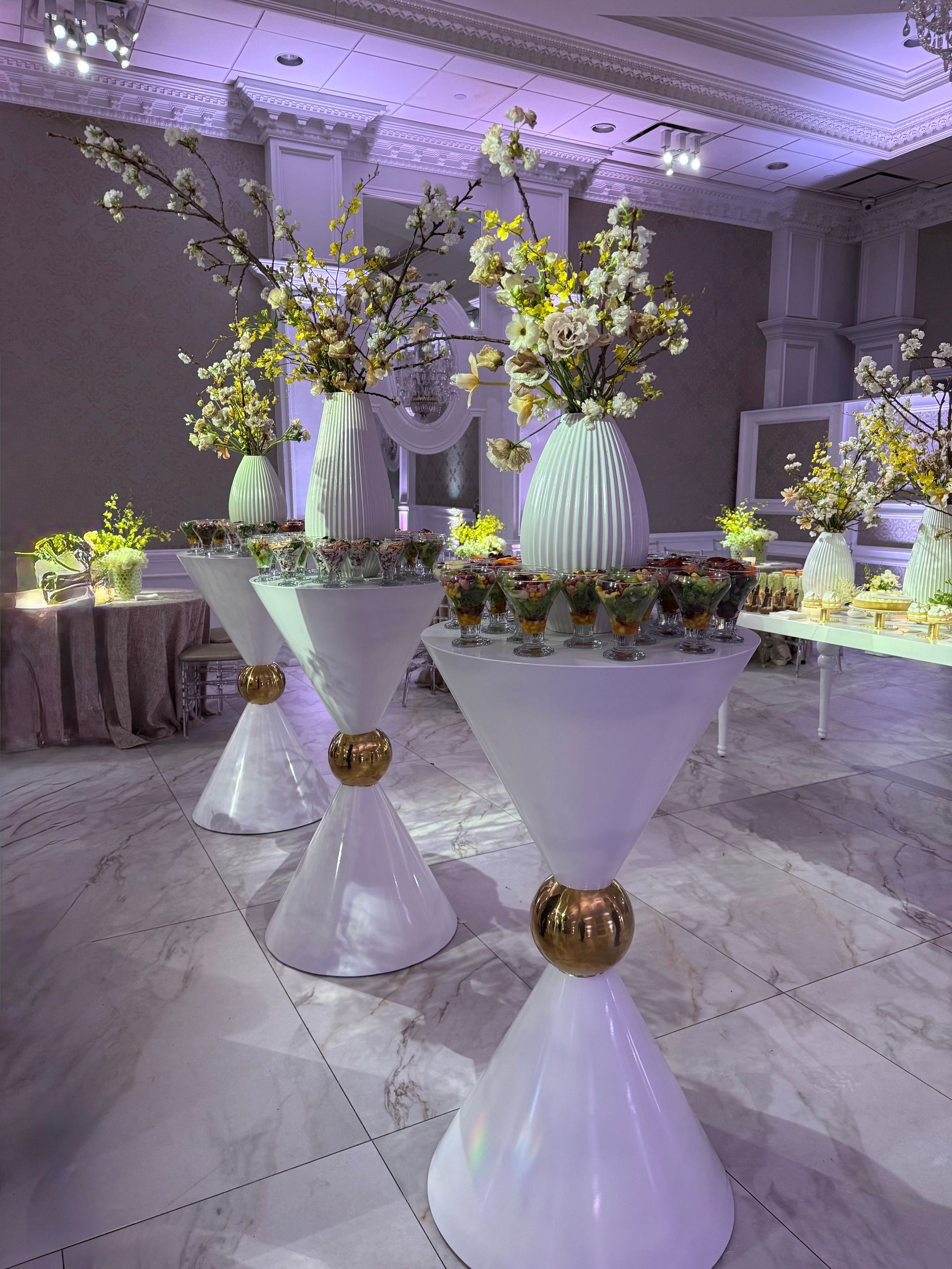 Modern Hourglass  Accent Table  White/Gold