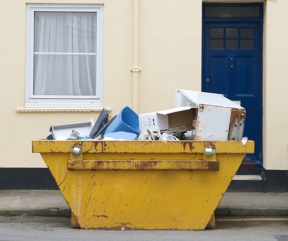 Hire a 4-yard skip in Glasgow, click here for 4-yard skip hire prices in the Glasgow area