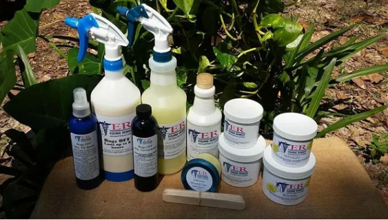 **2 Bottle Special** 1 Equine Remedy Bugz OFF 34 Ounce Spray and 1 32 Ounce Antiseptic Lotion Spray
