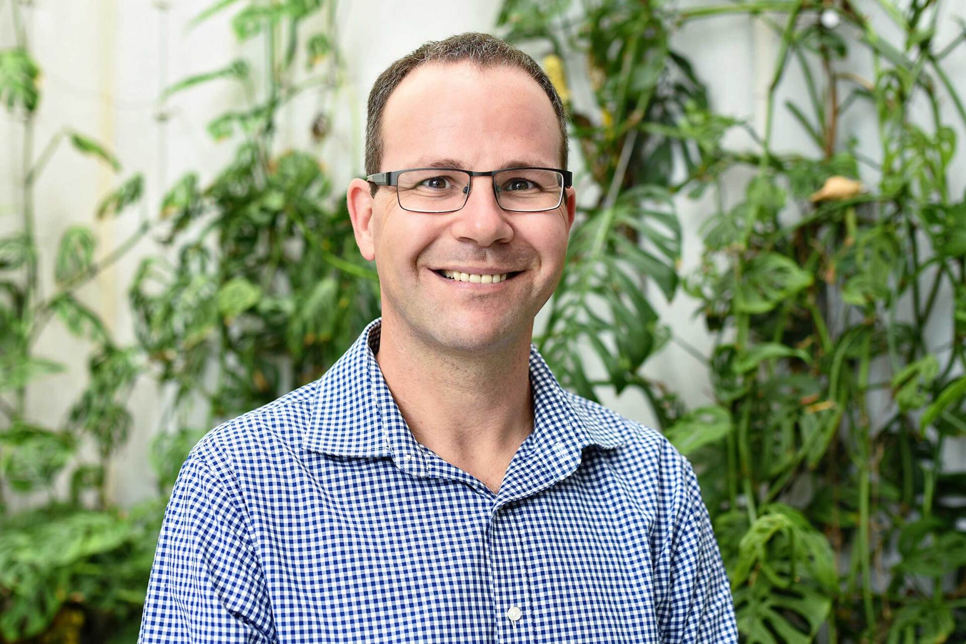 Dr Russell Manley