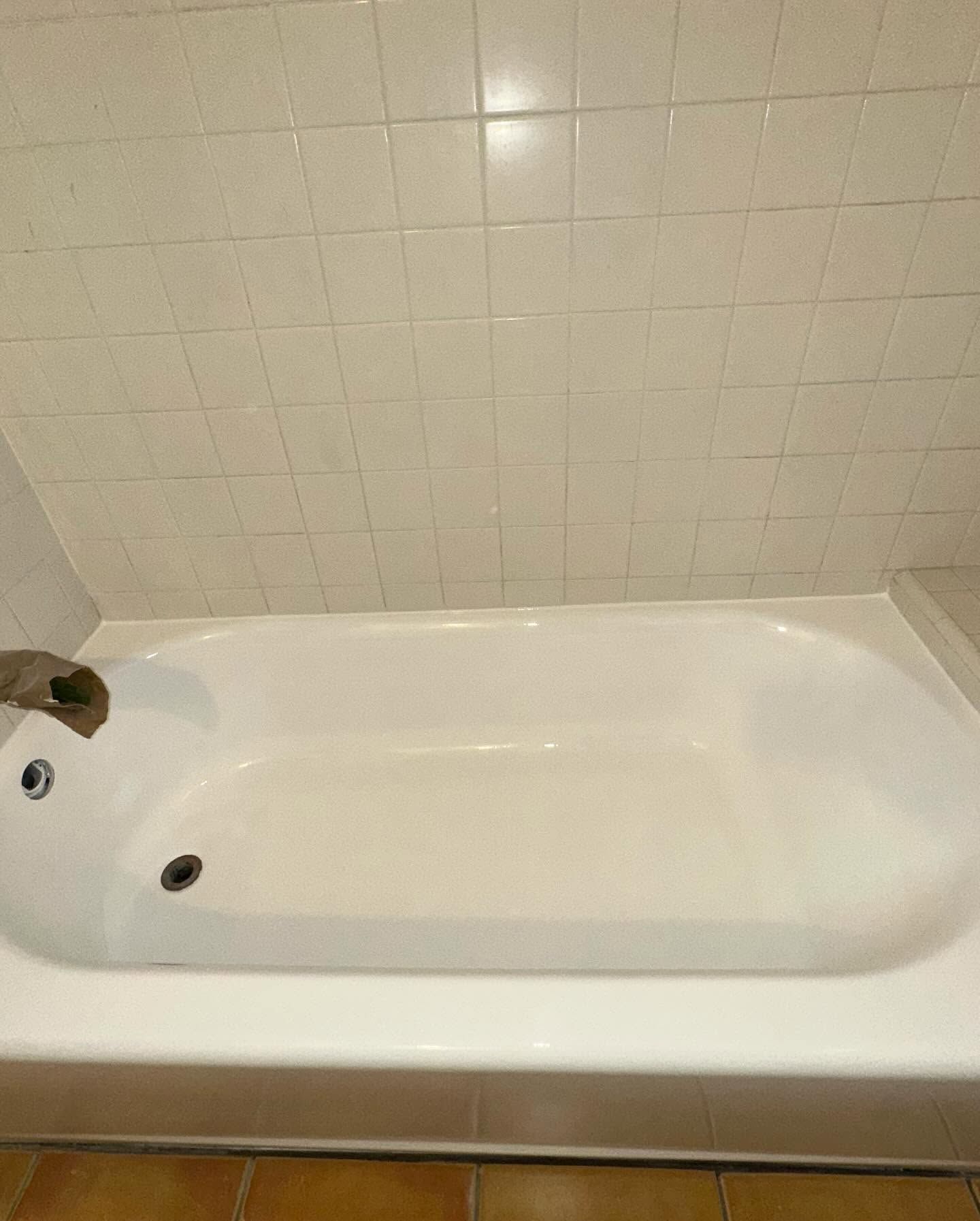 Porcelain Tub Repair & Acrylic Bathtub Repair