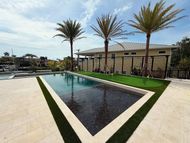 custom swimming pool builder in south florida