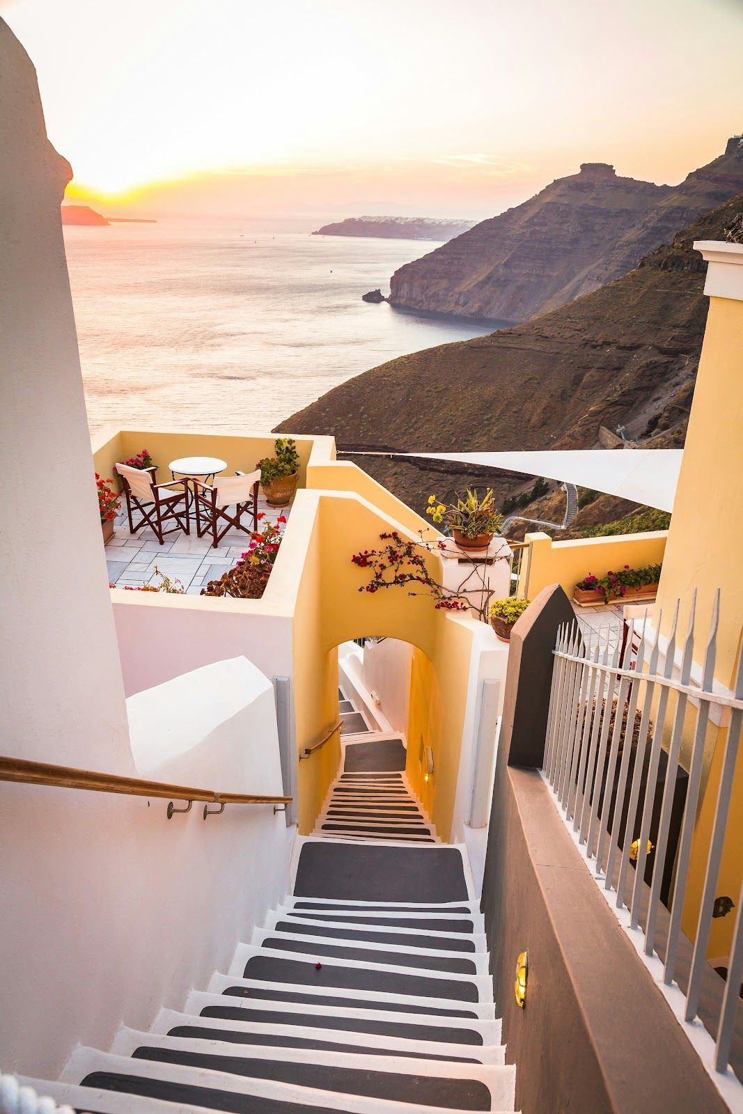 Greek Gateway Tour Package from the UK | Travel Hub