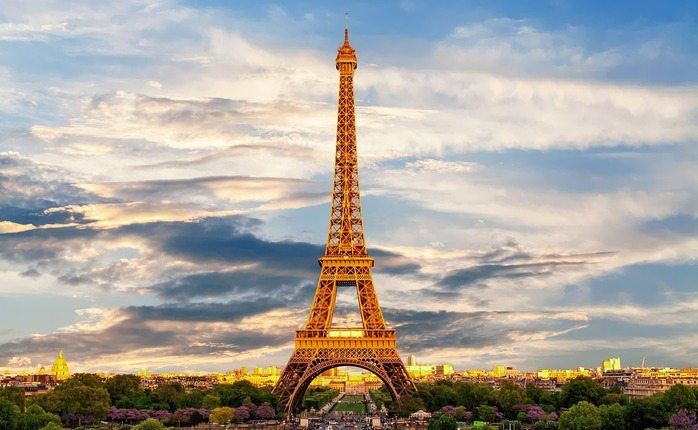 Paris Honeymoon Package from the UK | Travel Hub