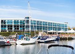 Captains Club Hotel & Spa