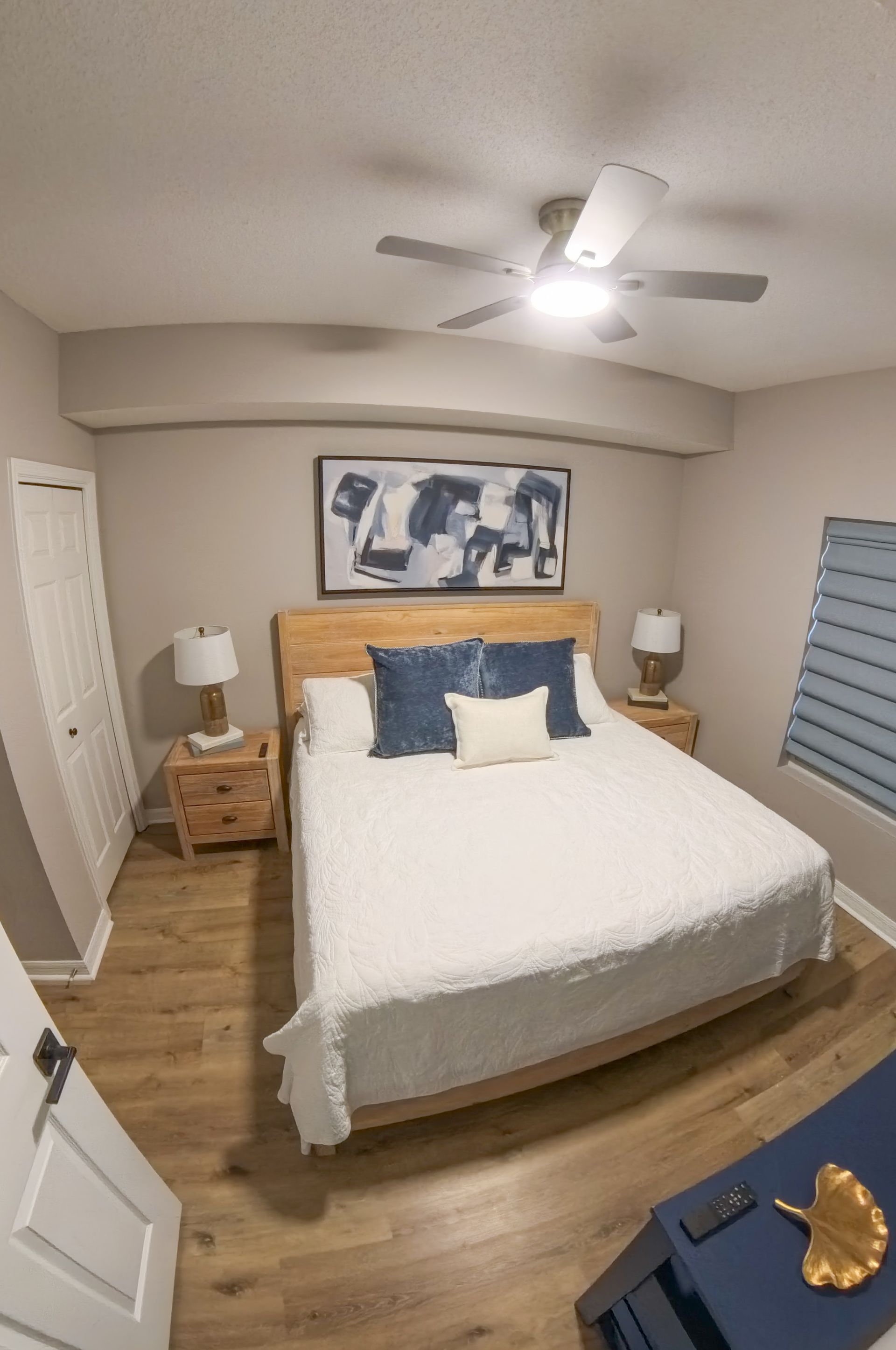 Navarre Condo Guest Bedroom