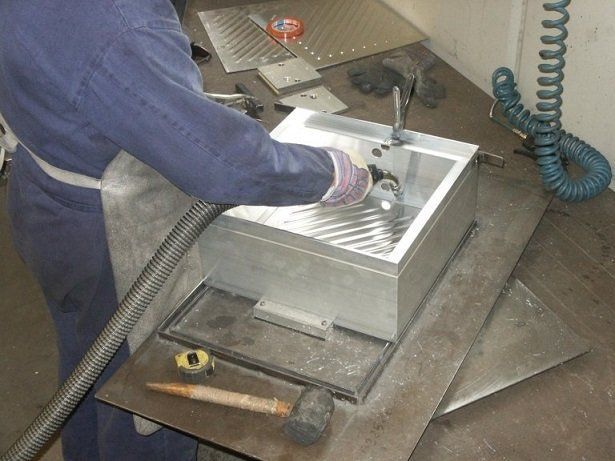 Saldatura alluminio presso Cesari srl di Recanati