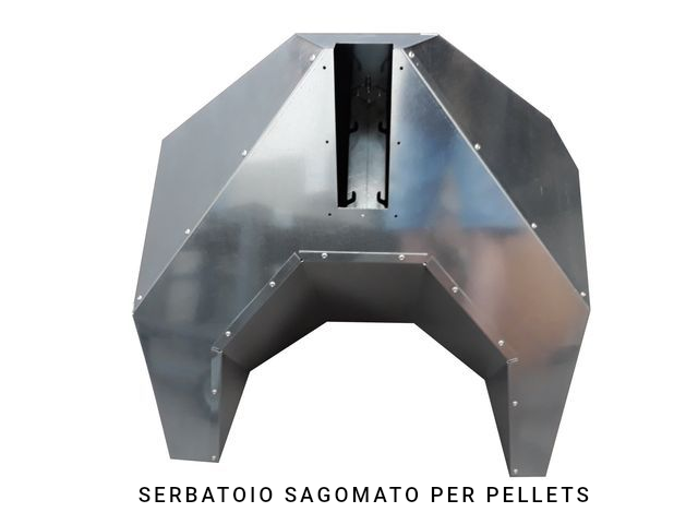 Serbatoio per pellet sagomato realizzato da Cesari srl di Recanati
