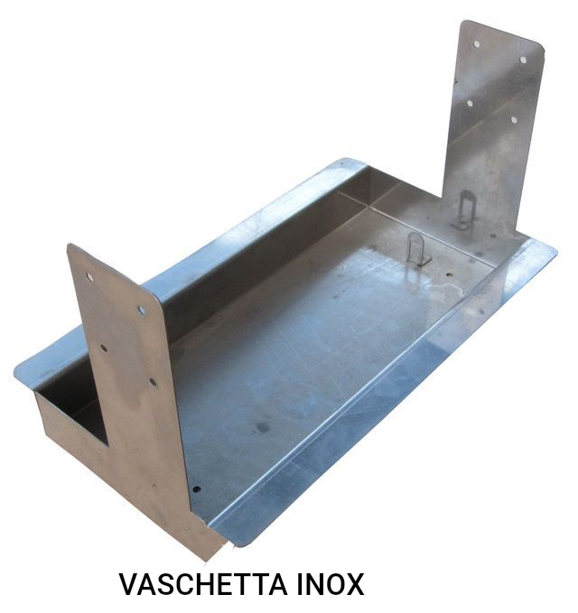 Vaschetta inox di raccolta acqua realizzata da Cesari srl di Recanati