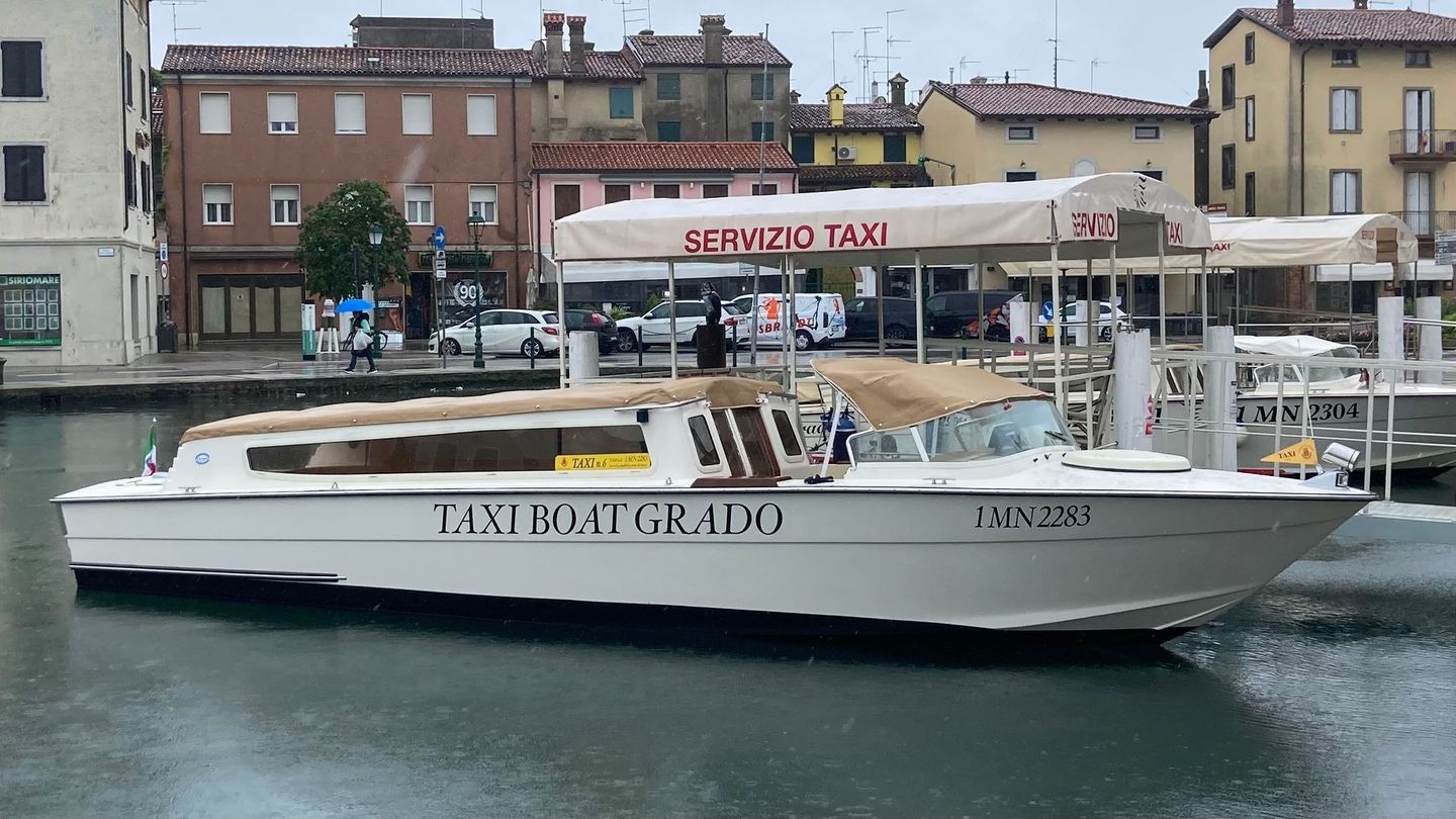 Taxi Veneziano Grado