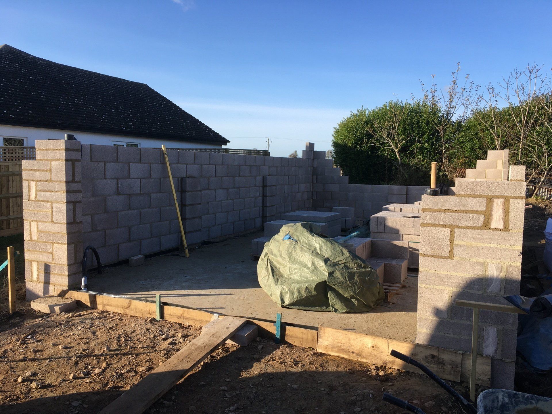 Construction of garage in Buckinghamshire