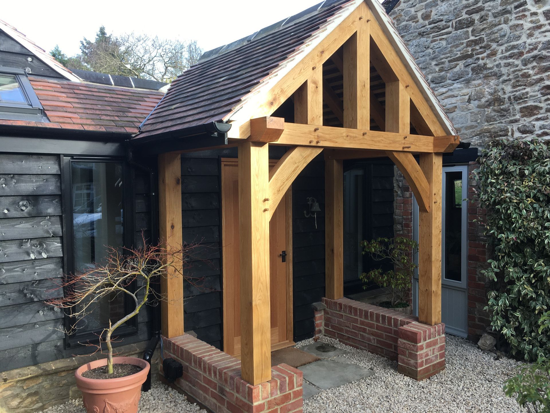 Oak-framed porch extension in Longworth, Oxfordshire