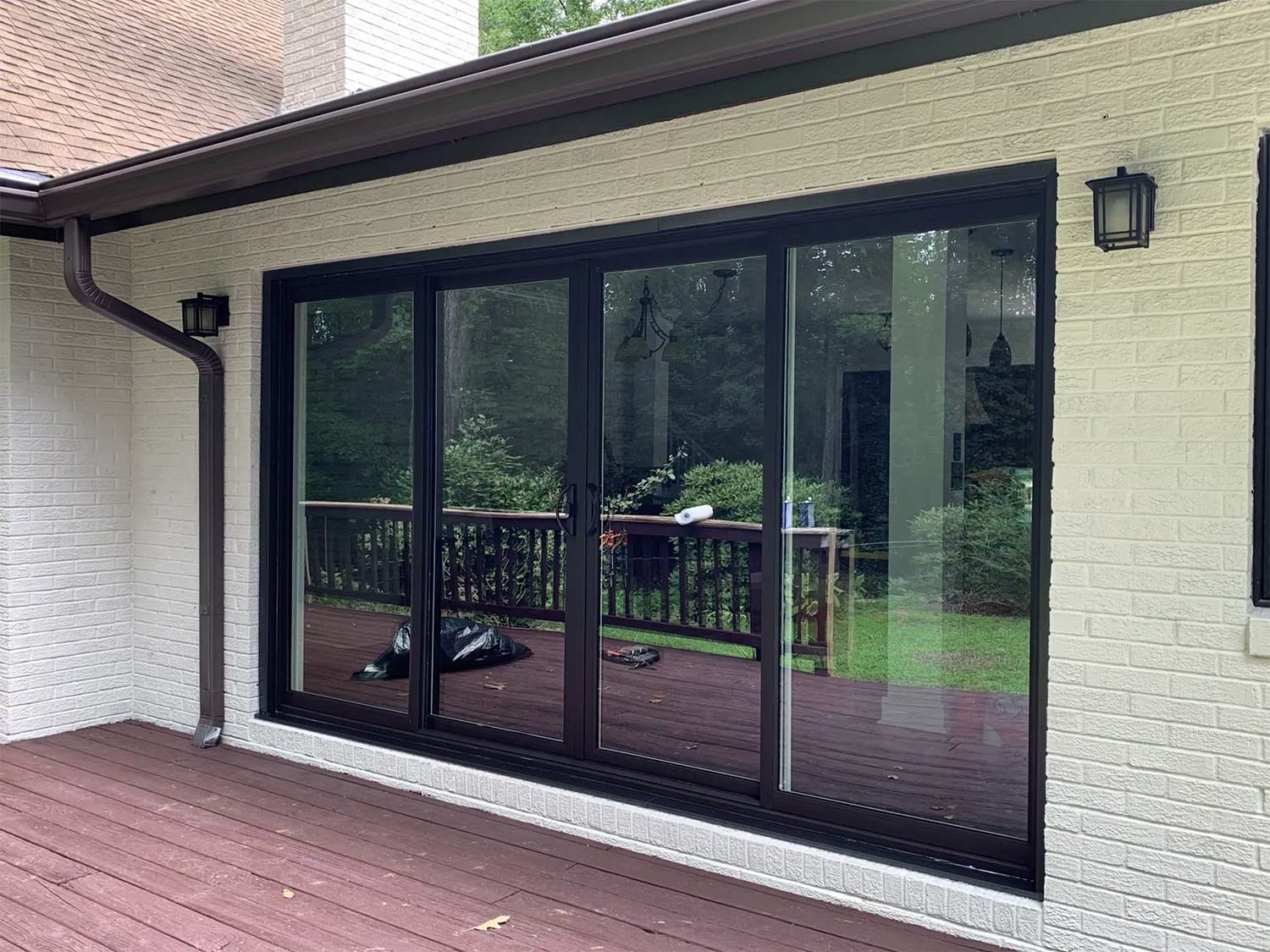 Sliding screen door
