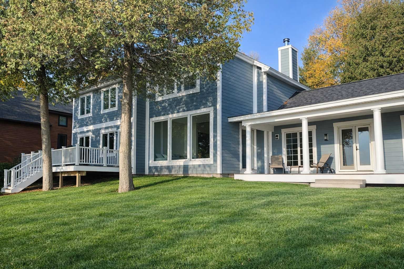 Lakeside Cottage 6