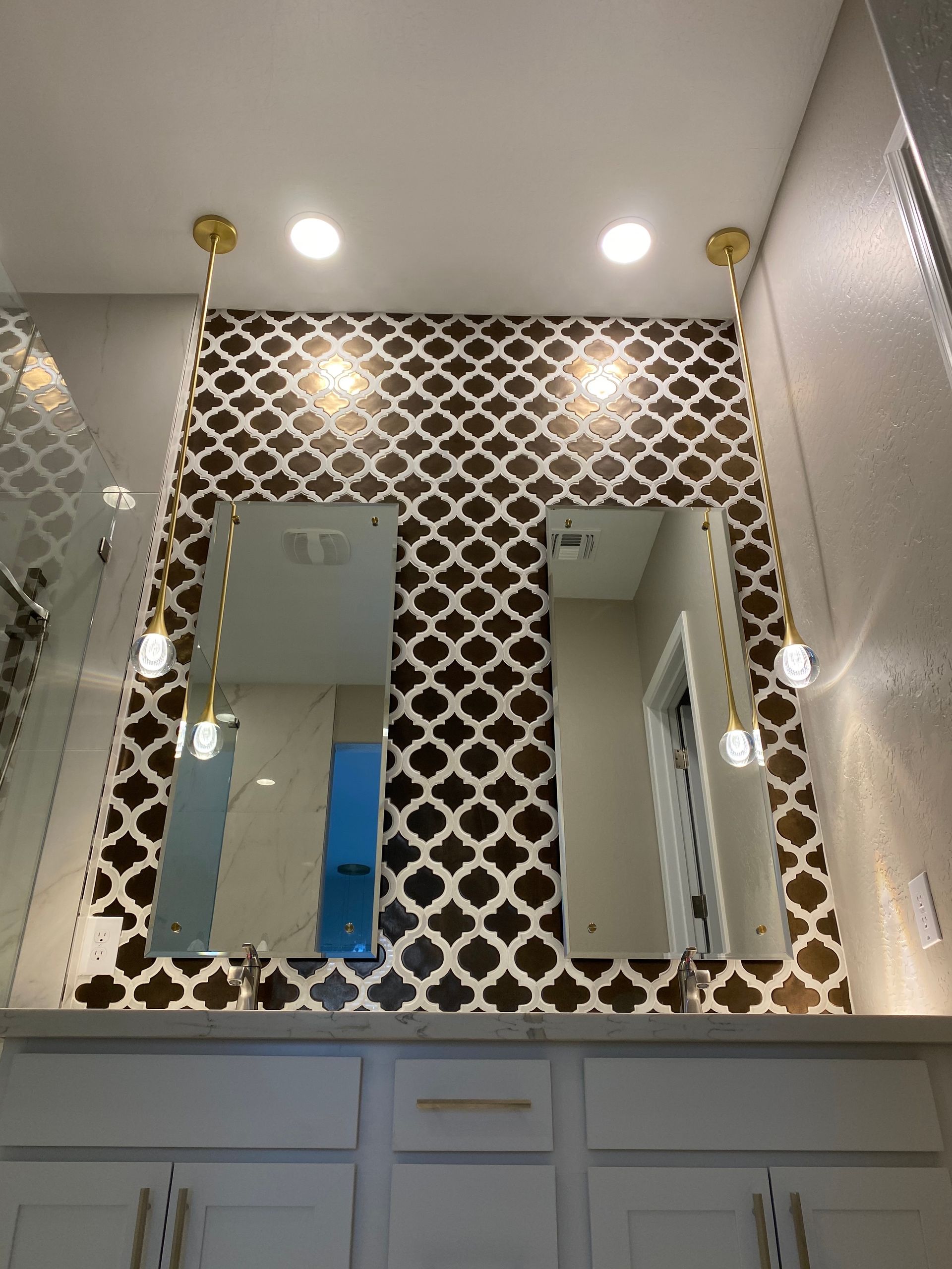 Custom Glass Repair & Replacement Services in Phoenix