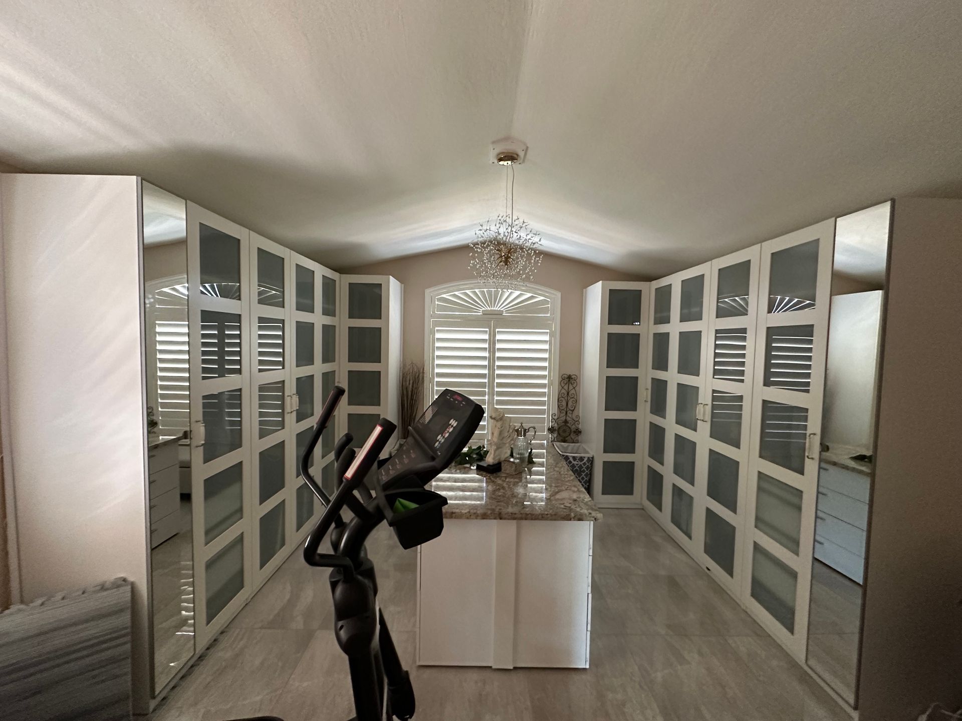 Custom Glass Repair & Replacement Services in Phoenix