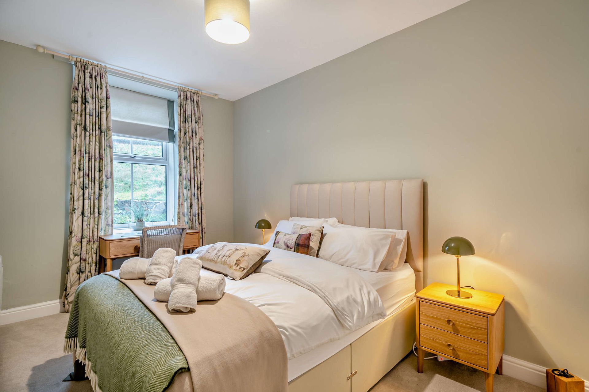 The Old Vicarage -Master Bedroom Photo