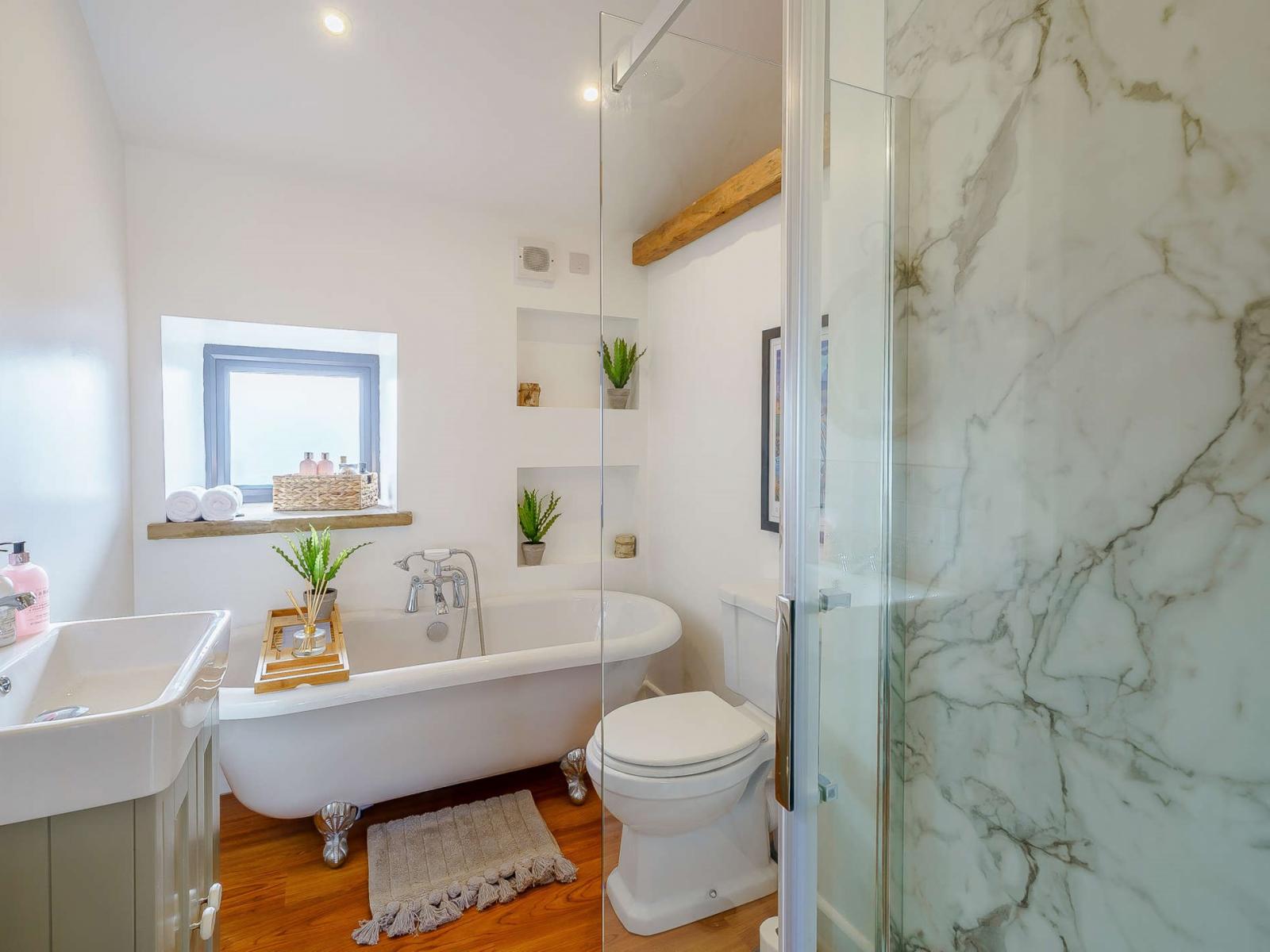 Lovely bathroom