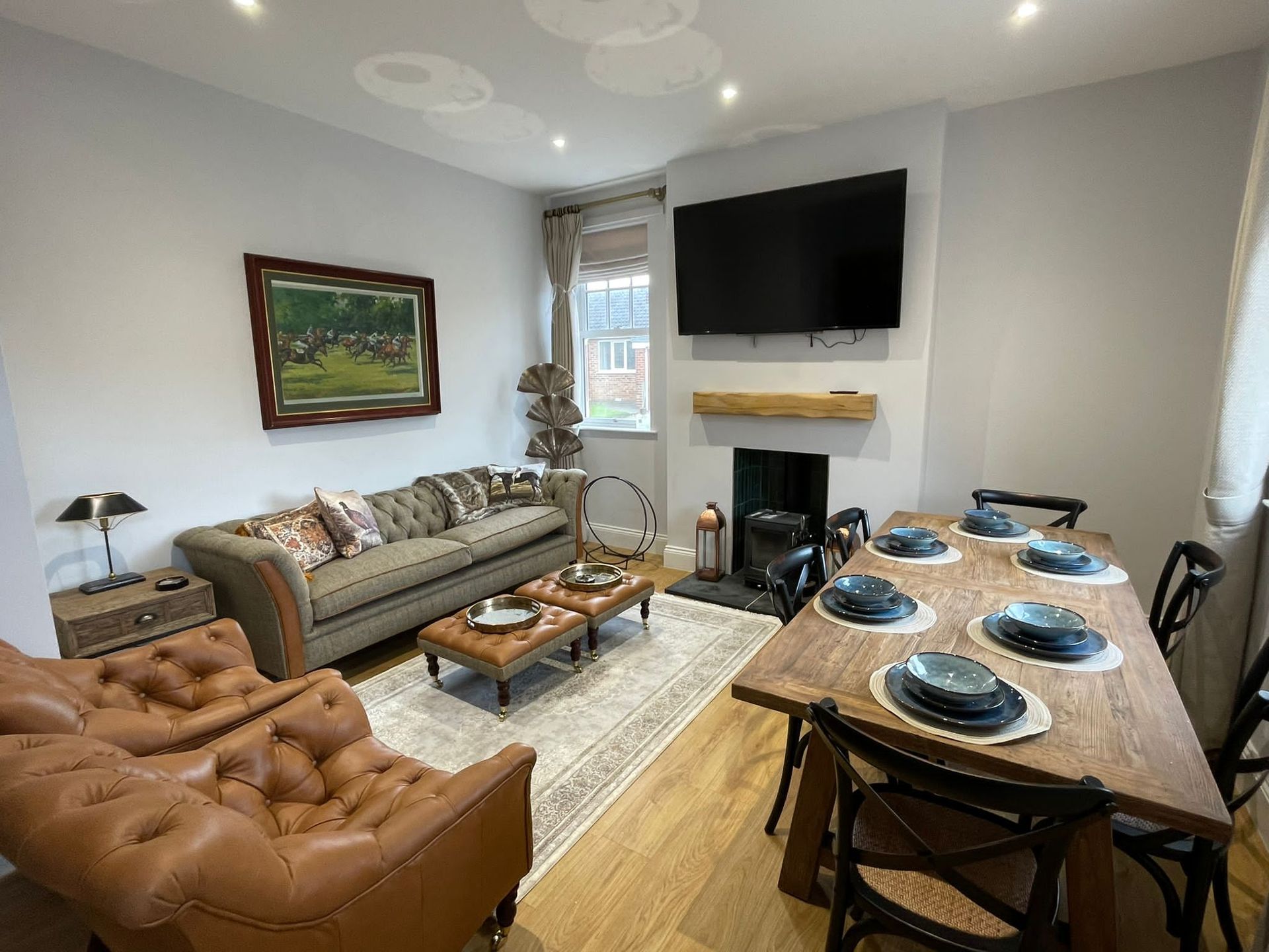 Mulbery House - Stunning open plan living and dining space